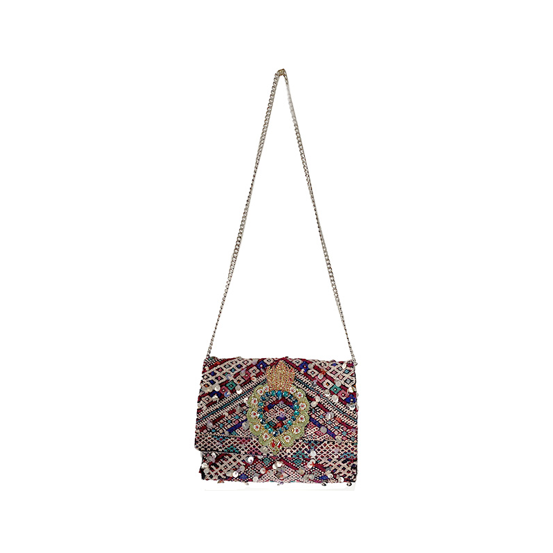 pochette kilim berbere recycle maud fourier