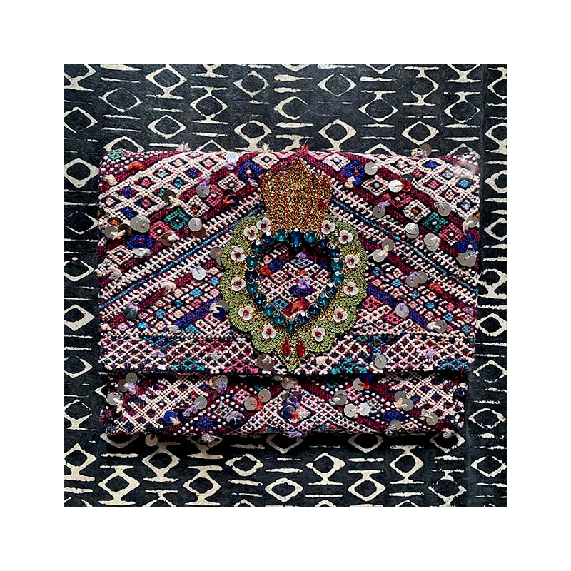 pochette kilim berbere recycle maud fourier